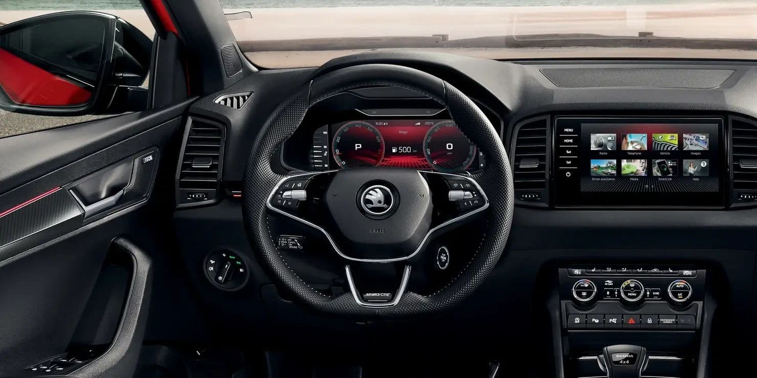 skoda-karoq-sportline-interier-payless-lease.jpg