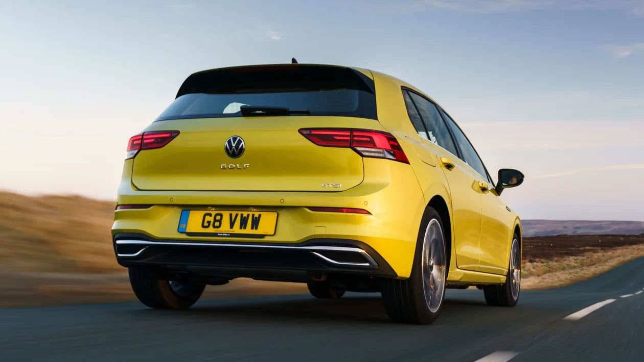 vw-golf-rline-exterier-payless-lease.jpg