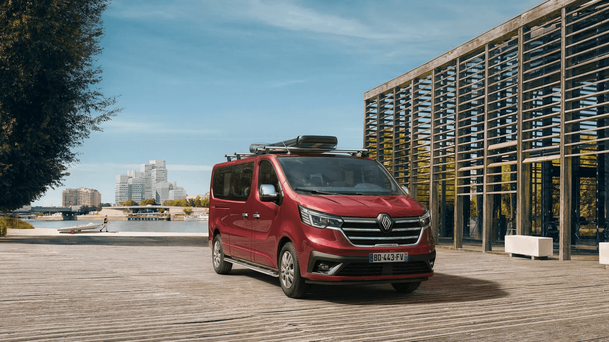 operativny-leasing-auta-renault-trafic.jpg