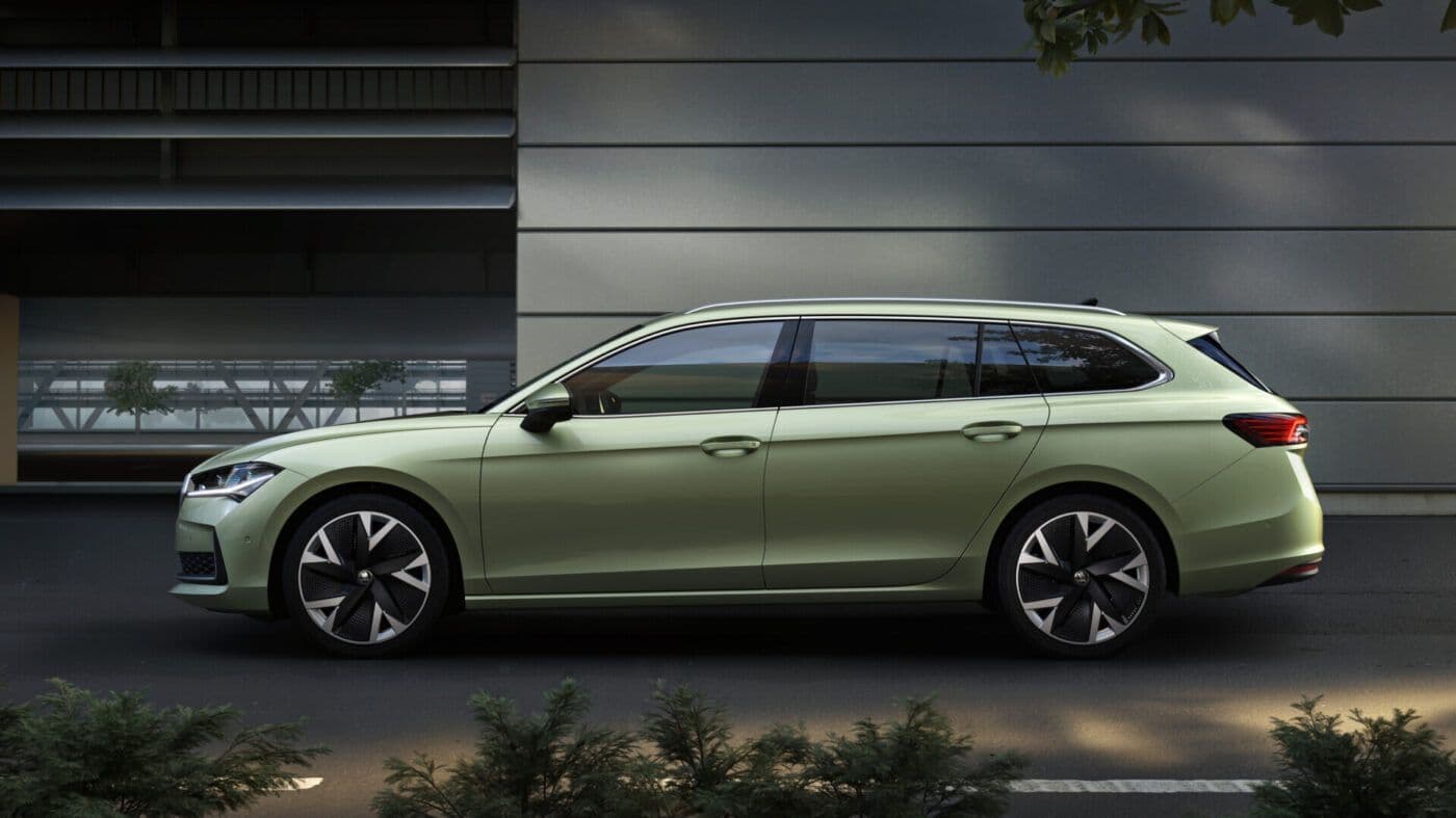 operativny-leasing-auta-skoda-superb-combi-l&k
