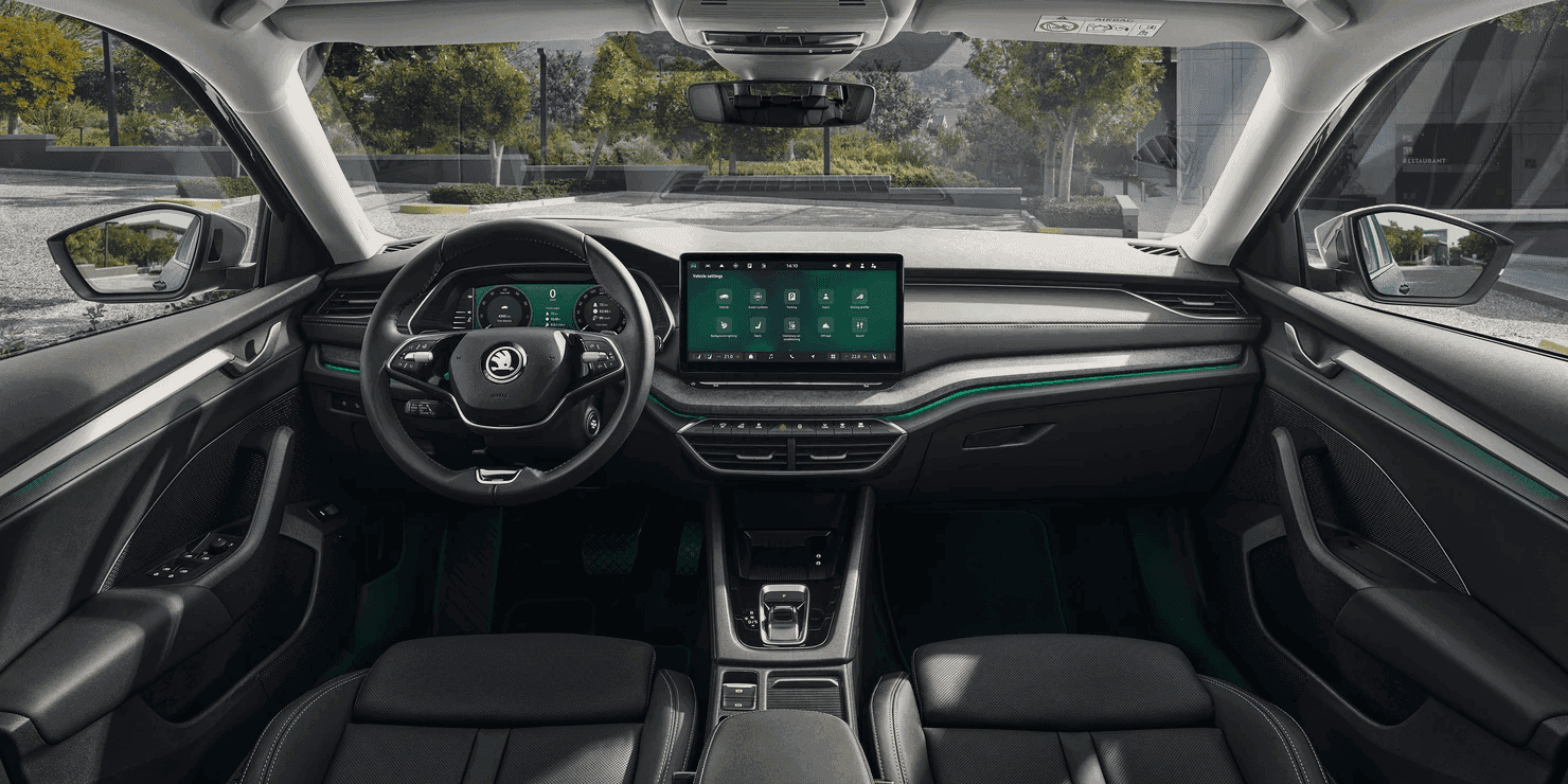 skoda-octavia-combi-top-selection-interier-payless-lease.jpg
