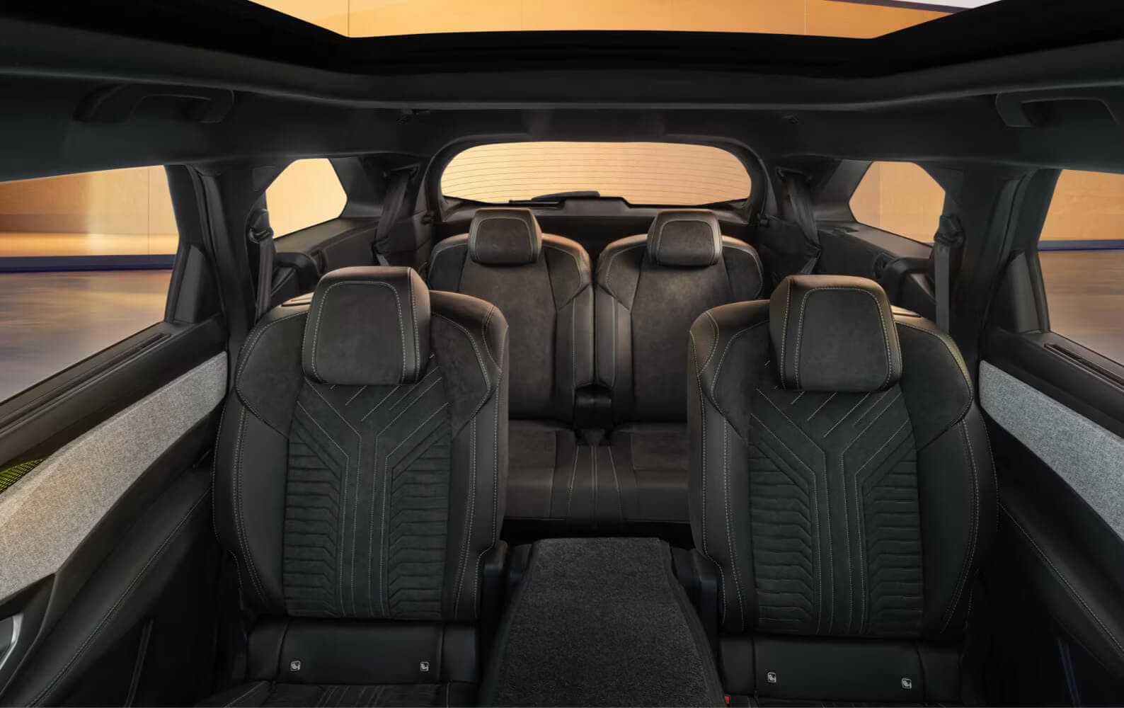 peugeot-5008-sedadla-payless-lease