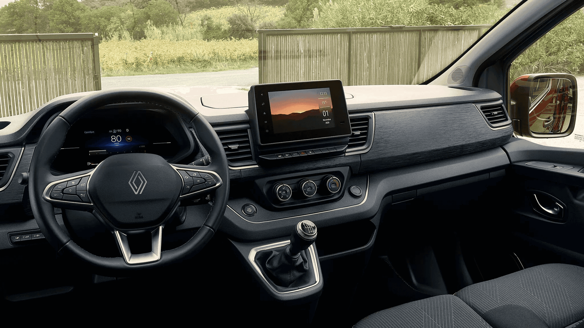renault-trafic-equilibre-interier-payless-lease.jpg