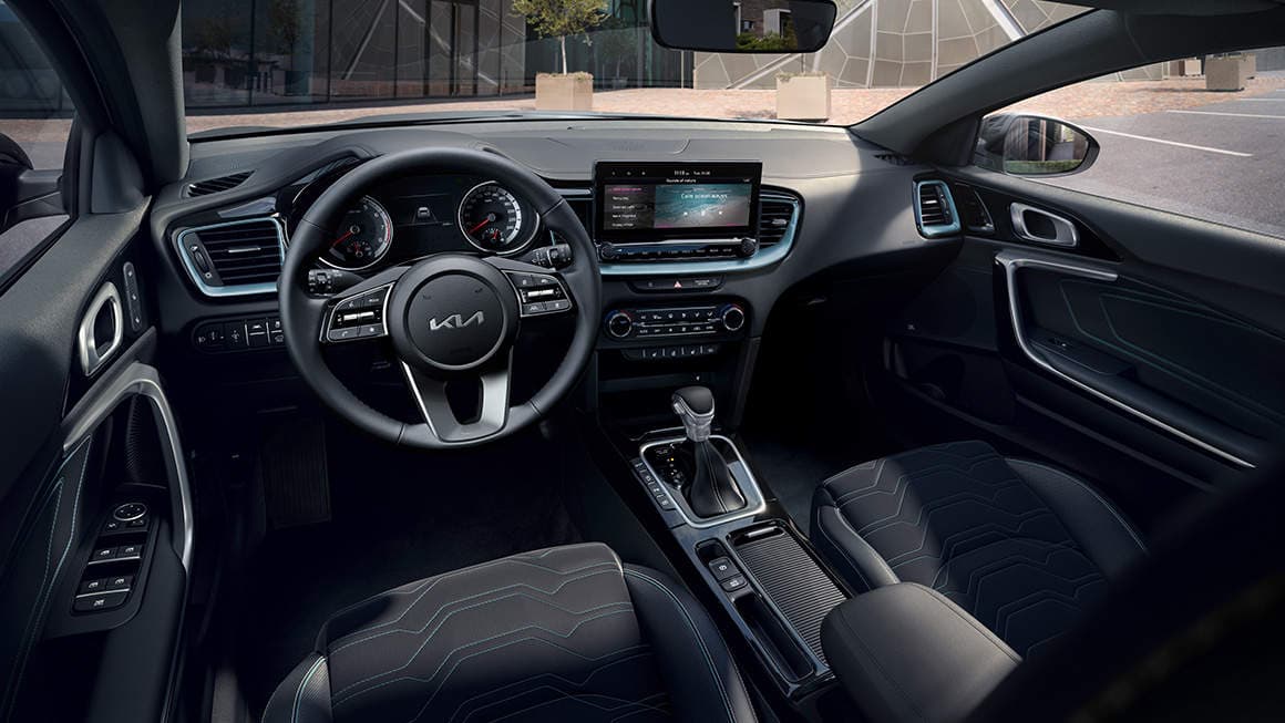 kia-ceed-interier-payless-lease