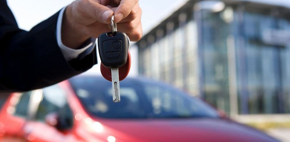 Kúpa vozidla sa predražuje. Výborná alternatíva je prenájom vozidla od Payless Car Lease.jpg