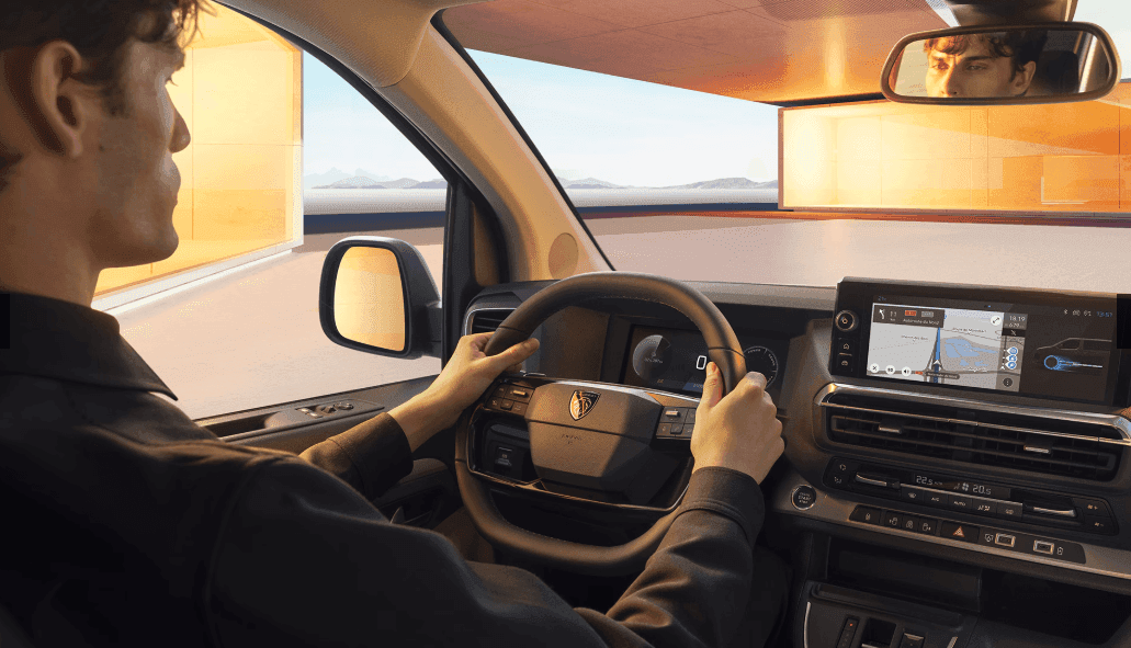 peugeot-traveller-interier-payless-lease.png